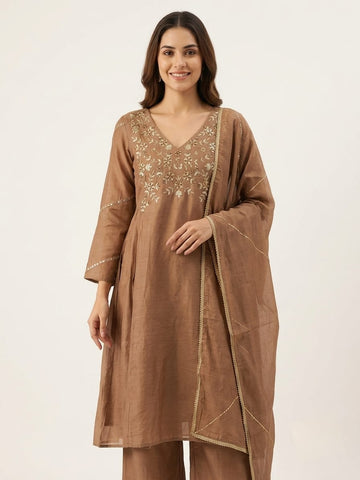 Mocha Soirée | Mocha Brown Sequin Floral Embroidered Chanderi Kurta Set with Lace Dupatta