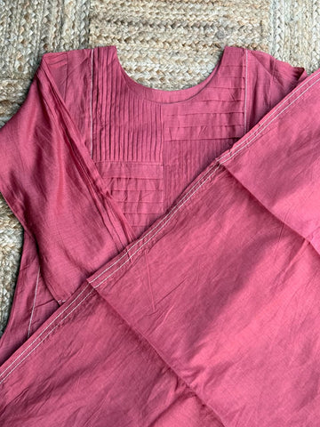 Dusty Rose Pink Pintuck  Mul-Chanderi 3-Piece Suit Set - Kurta, Pants & Dupatta 🌸✨