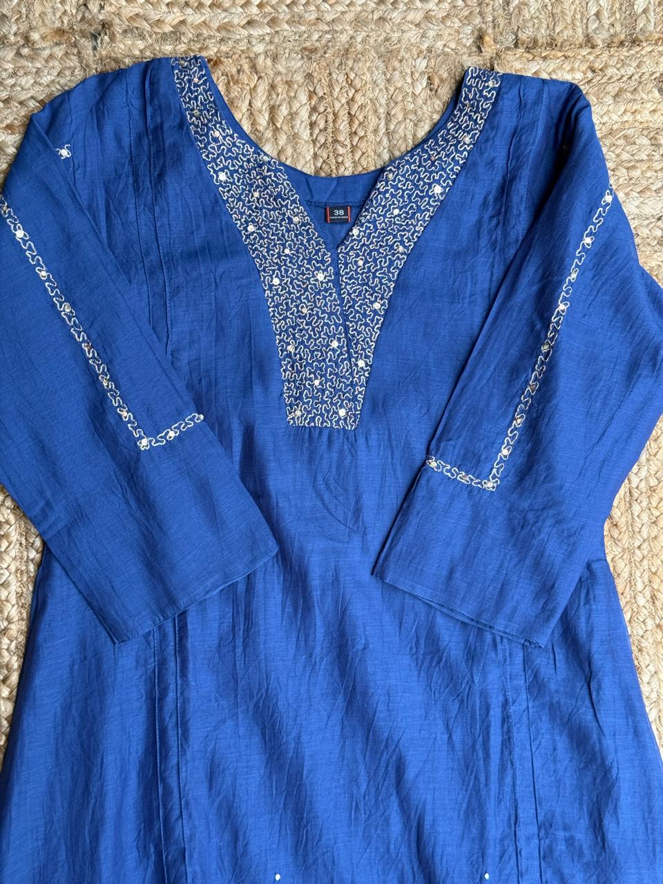The Sapphire Night Grace 💙 – Royal Blue Mul Chanderi Embroidered 3-Piece Kurta, Pant & Dupatta Set