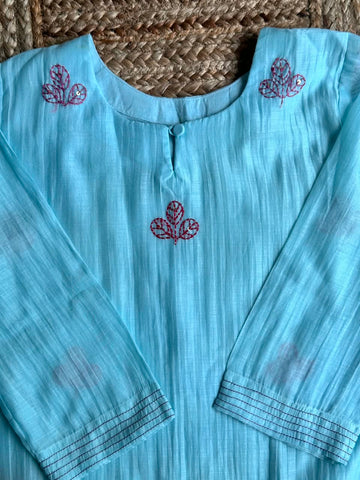 The Sky Blue Chanderi Kurta Set 🩵 – Powder Blue Slub Chanderi Pink Floral Embroidered Kurta, Scallop Pant & Dupatta 3-Piece Set