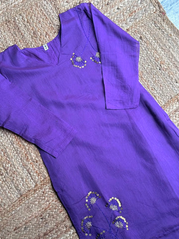 The Vibrant Purple Dandelion Sequin Kurta Set ✨ – Hand-Embroidered V-Neck Straight Kurti & Trousers